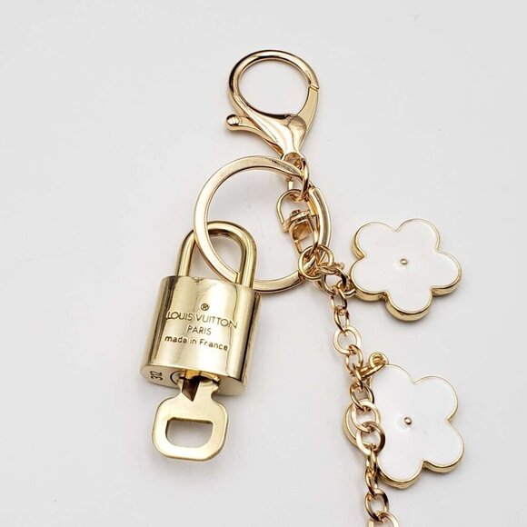 100% Auth Louis Vuitton Lock & Key with unbranded Bagcharm, Keycharm, Keychain - Picture 4 of 6